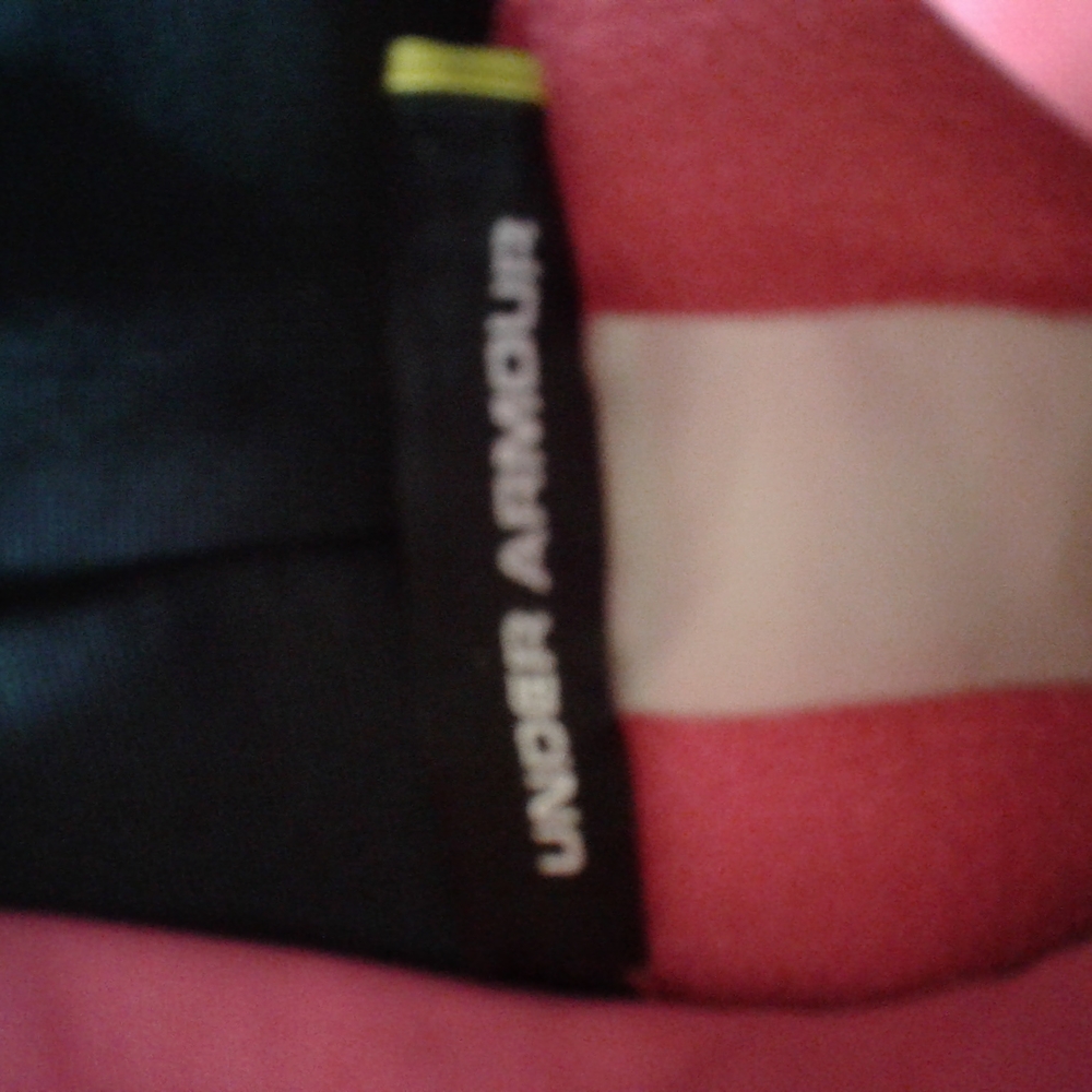 Youth Under Armour Hoodie - Picture 3 of 5